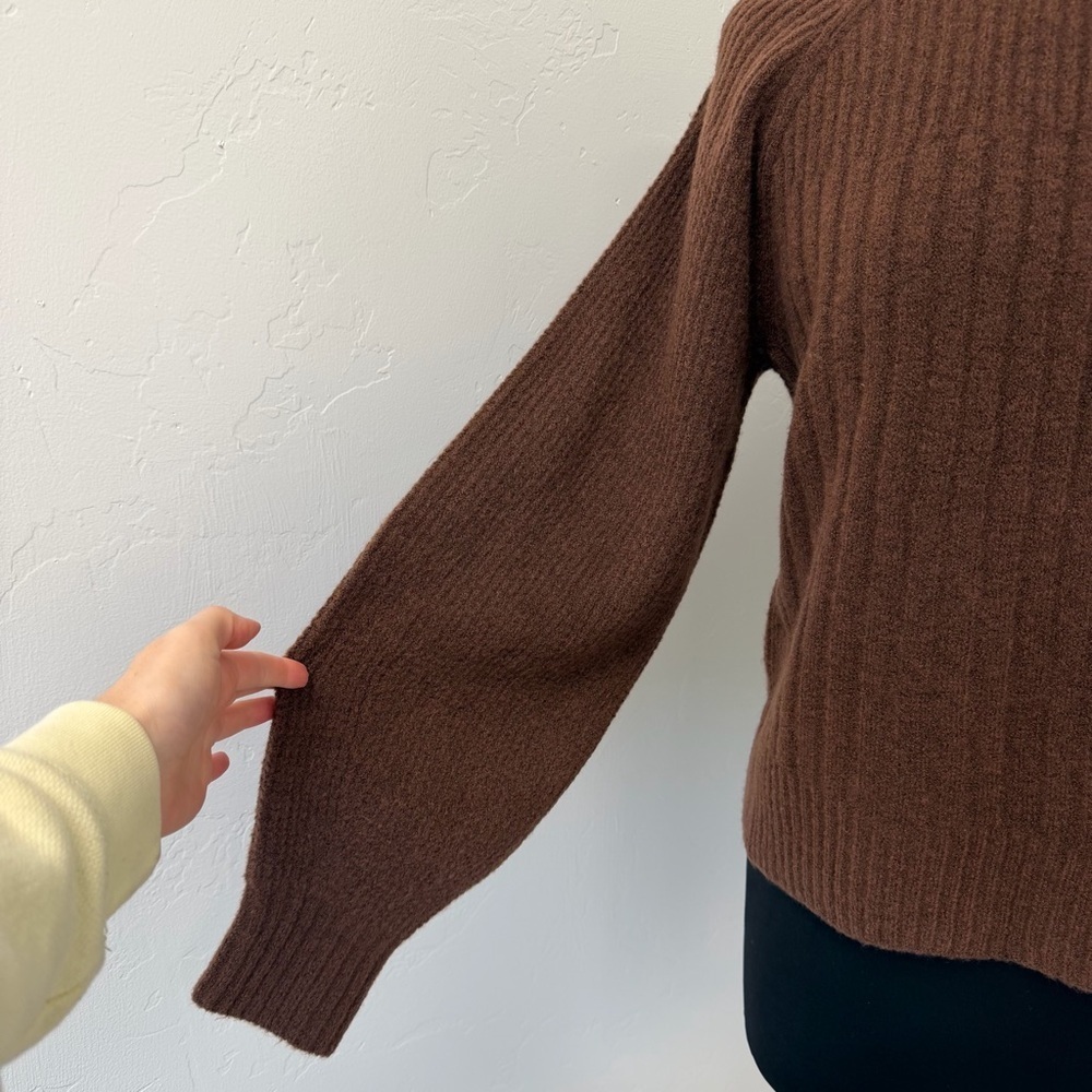 NWT Athleta Brown Ribbed CHANDAIL RAS LAYOVER CREW Sweater Size M - Picture 6 of 16